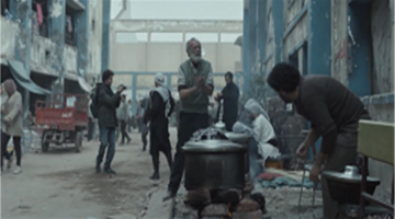 تطورات حاسمة في مسلسل صحاب الأرض بعد وصول مساعدات جديدة إلى قطاع غزة ومأزق عصام السقا